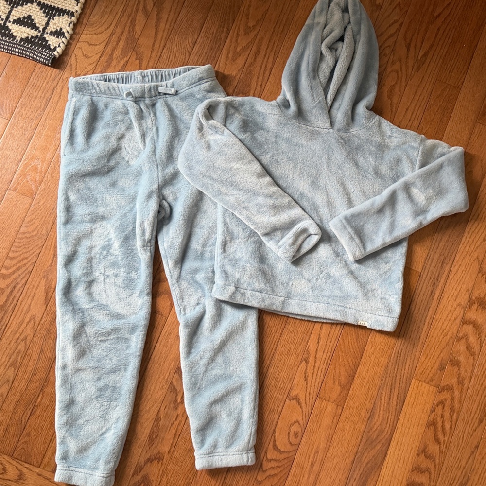 abercrombie kids Light Blue Plush Hoodie & Jogger Set NWOT
